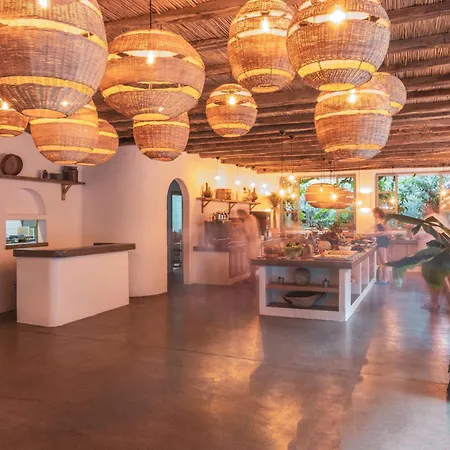 Ami Tai-bungalows Pet Lovers Otel *